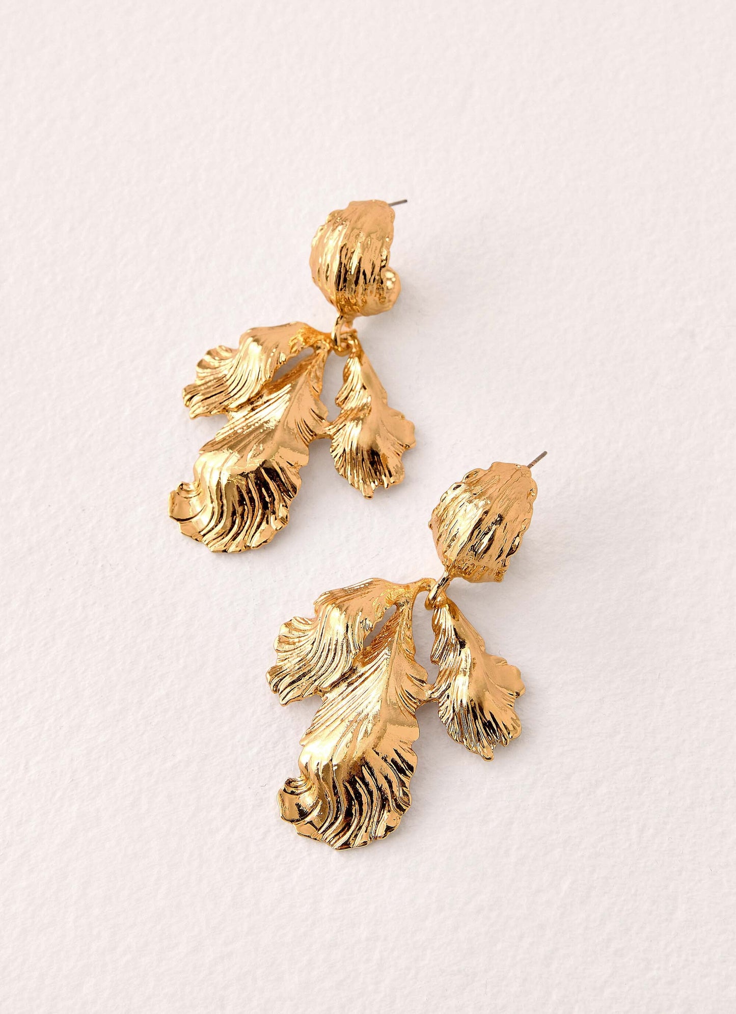 Golden Invite Earrings - Gold