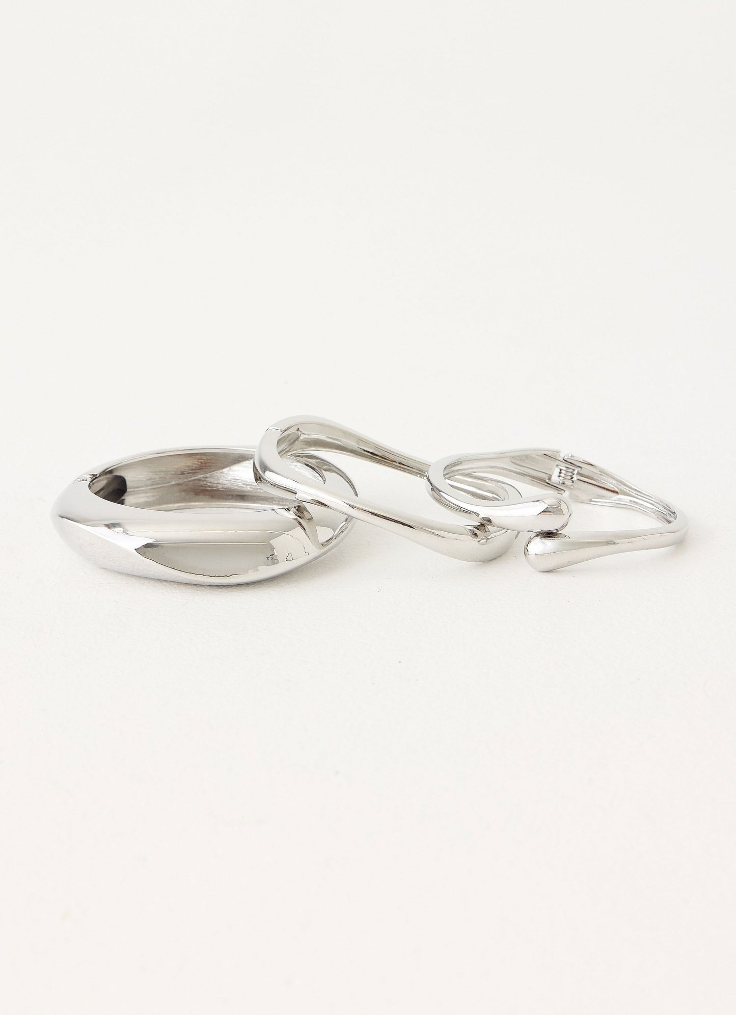 Soft Focus Bracelets - Silver